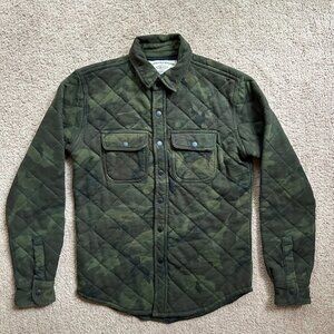 American Eagle Jacket Mens XS Shirt Shacket Button Up Camo Quilted Heavy Point
